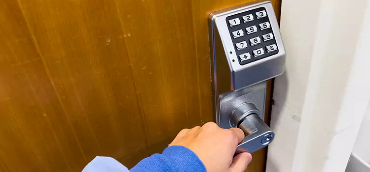 Why Choose Us for Your Keypad Lock Needs in Berwyn, IL?